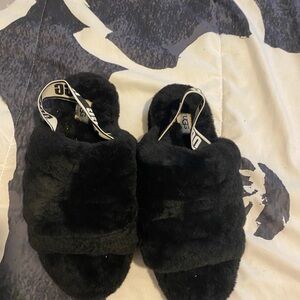 UGG Women's Black Fuzzy Slippers